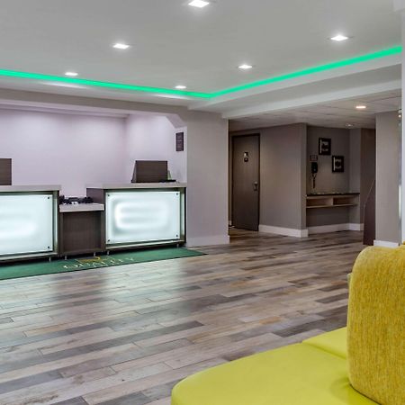 Quality Inn Murfreesboro-University Area Esterno foto