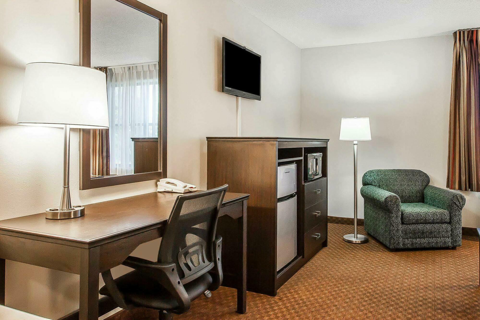 Quality Inn Murfreesboro-University Area Esterno foto